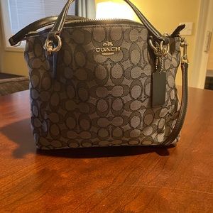 Coach shoulder bag